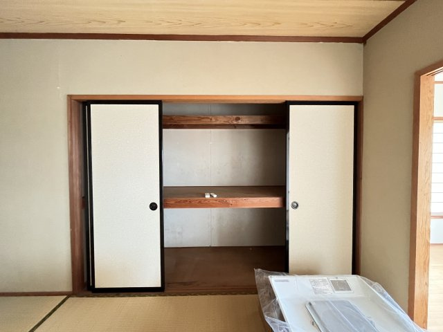 富谷マンションの収納