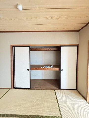 富谷マンションの収納