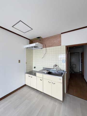 富谷マンションのキッチン