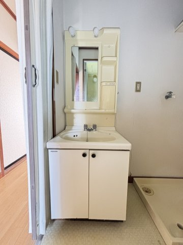 富谷マンションの洗面所