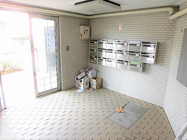 インターメディアハイツのロビー