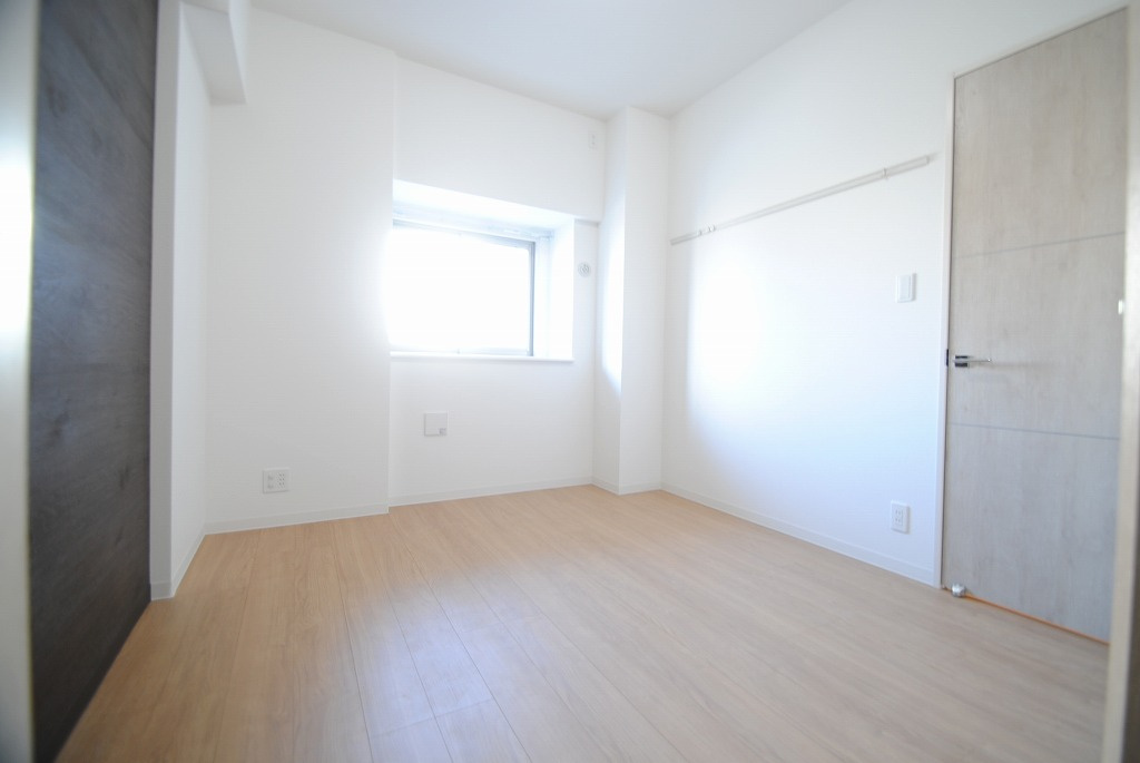 アーバンコート中央町の寝室