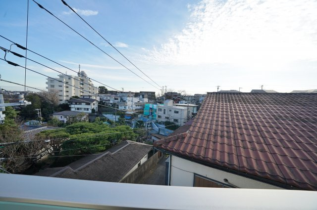 価格変更！保土ヶ谷駅徒歩９分！スマホリモートコントロール付♪カースペース２台♪月見台新築戸建ての展望