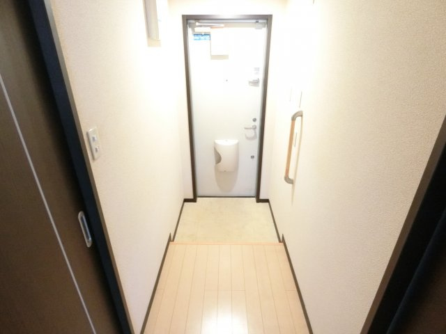 サンライズの玄関