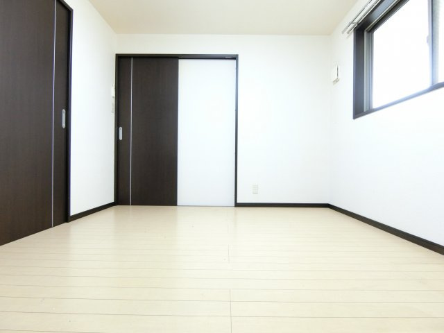 サンライズの子供部屋