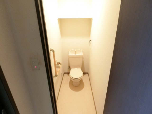 サンライズのトイレ