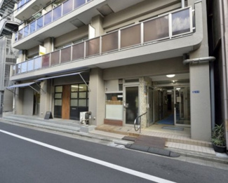 【エントランス】