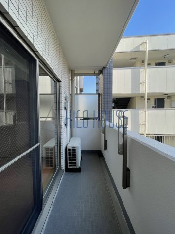 日神デュオステージ川越新富町のバルコニー