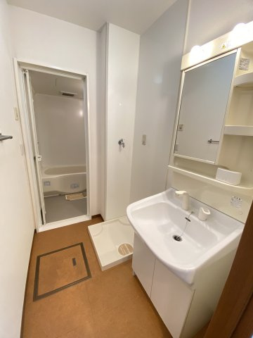 エタニティ相生の独立洗面台|洗髪洗面化粧台