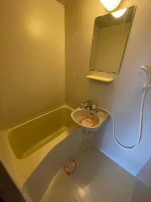 【浴室】 | 尾関ハイツ | ※同建物別室参考写真