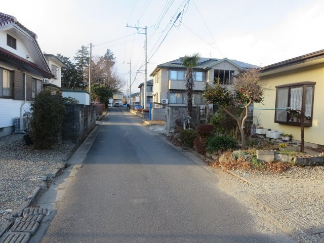 【前面道路含む現地写真】