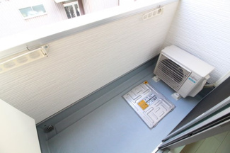 【バルコニー】