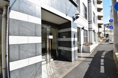 【エントランス】 | ヴェルト横濱石川町