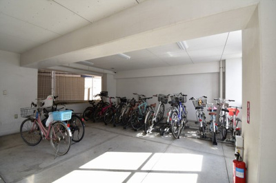 【その他共用部分】 | ヴェルト横濱石川町 | 駐輪場