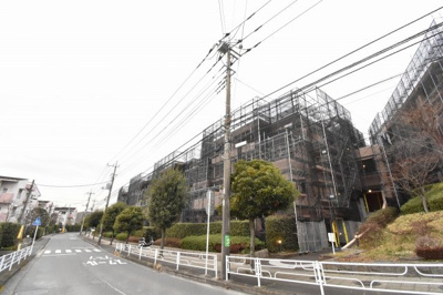 【外観】 | シンフォニックヒルズかがやきの街11号棟 | 横浜市営地下鉄グリーンライン「川和」駅徒歩16分！東急田園都市線「市が尾」駅バス19分、JR横浜線「中山」駅バス8分「石橋」停徒歩1分！