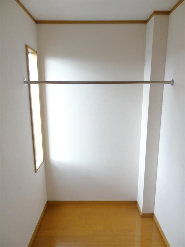 G's HOUSE　Ⅱの設備|2.5帖のサービスルームです！