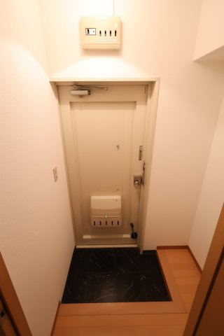 【玄関】 | ウエストビレッジ
