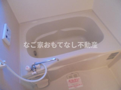 【浴室】 | フィガロ | ※写真は別号室