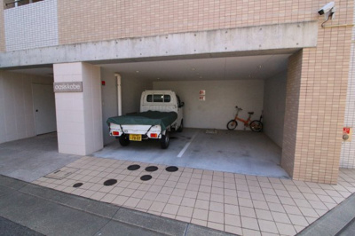 【駐車場】 | オアシスＫＯＢＥ