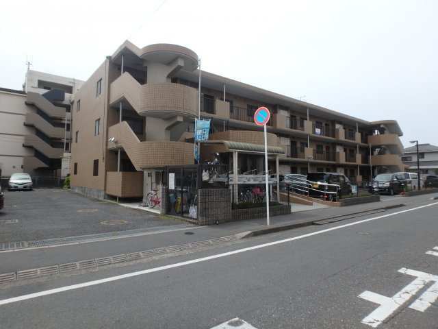 ウィスタリア藤田
