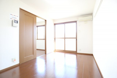 【居間・リビング】 | エスポワールN