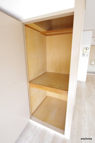 プロヴァンス　仲介手数料無料の収納