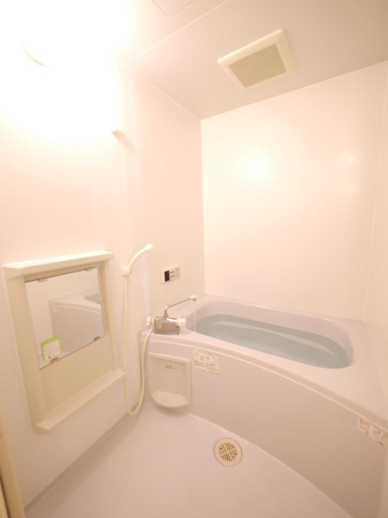 マンションTNKの浴室