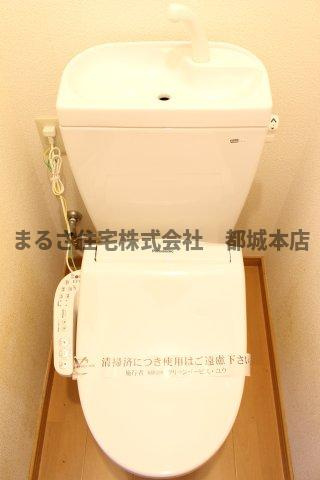 上川東ハイツのトイレ|シンプルで使いやすいトイレです