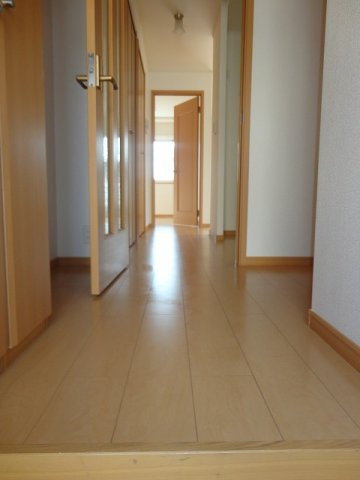 オレンジハウスBの玄関