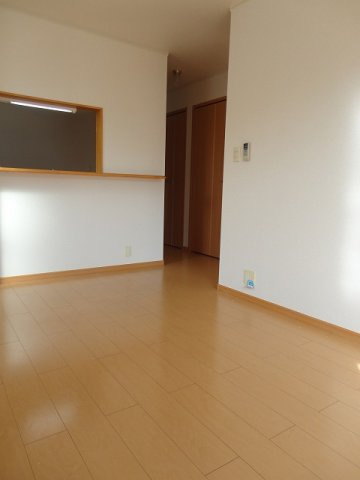 オレンジハウスBの居間・リビング