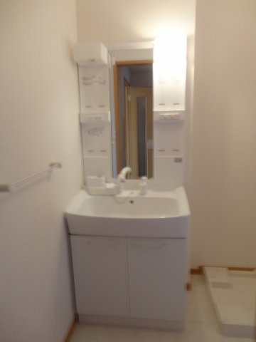 オレンジハウスBの独立洗面台