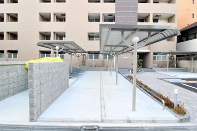 【その他共用部分】 | シェモワ八尾 | ☆屋根付き駐輪場☆