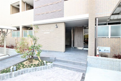 【エントランス】 | シェモワ八尾