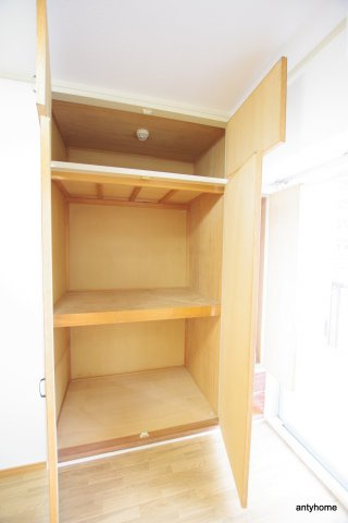 新大阪グランドハイツ北　仲介手数料無料の収納