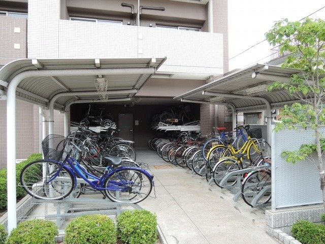【その他共用部分】 | ベルドミール末広五番館 | ☆屋根付き駐輪場☆