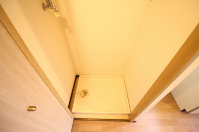 【内装】 | リバーサイド金岡 五番館 | 洗濯機置き場