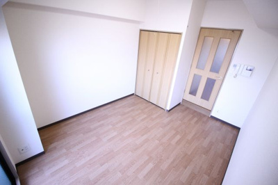 【洋室】 | リバーサイド金岡 五番館