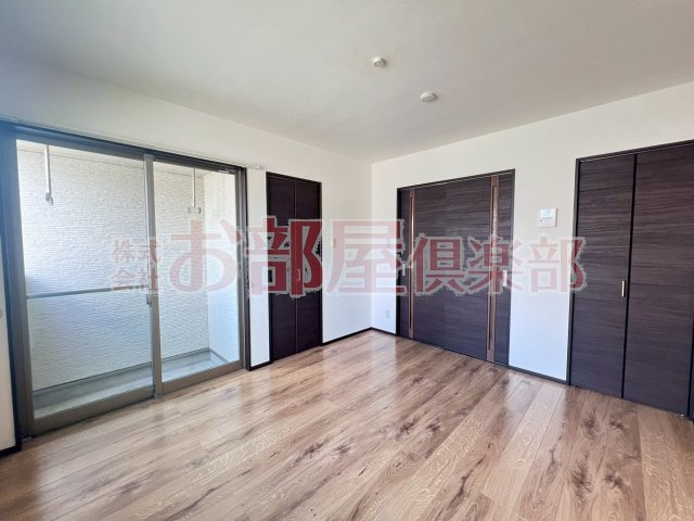 at.south（エイティ・サウス）A棟の居間・リビング