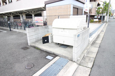 【設備】 | エスティームⅠ番館 | ☆ゴミ捨て場☆