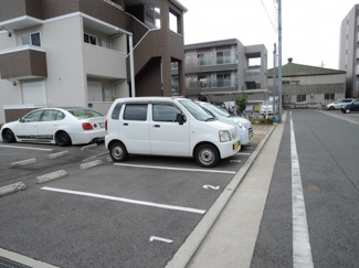 【駐車場】