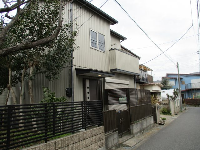 千葉市花見川区長作台１丁目　中古戸建　設計事務所監修の使いやすい間取りの外観