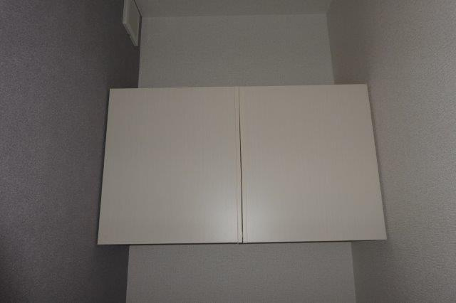 ラ・フレーズBのトイレ|トイレ棚
