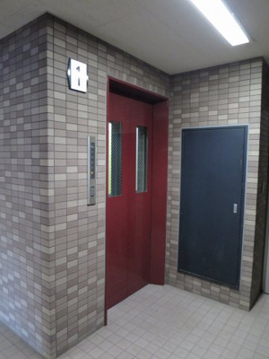 【エントランス】 | 大藤ビル | エレベーターホールエントランスを入り1階エレベーターホールです