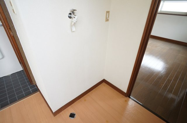 【設備】 | ハウスリバティー | 室内洗濯機置場