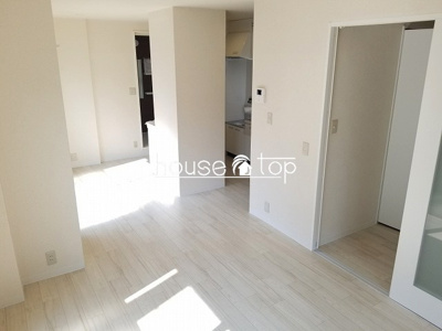 【居間・リビング】 | ラルー浜田（甲子園駅）