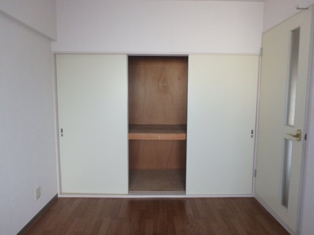メゾンいなりの収納
