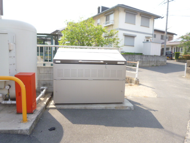 倉敷市福井のアパートのその他共用部分|敷地内ゴミST・当番なし