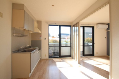 【キッチン】 | ラフォーレ・秋桜 | キッチンでお料理をお楽しみください