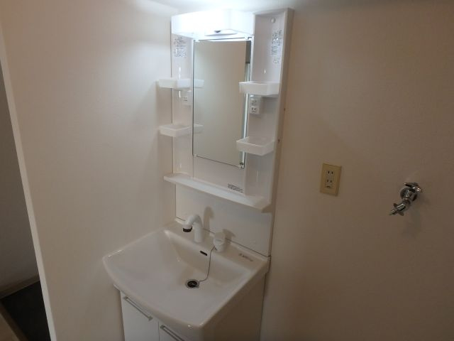 スカイハイツの独立洗面台