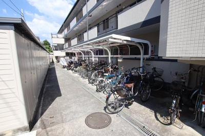 【その他共用部分】 | ウエストコート | 駐輪場